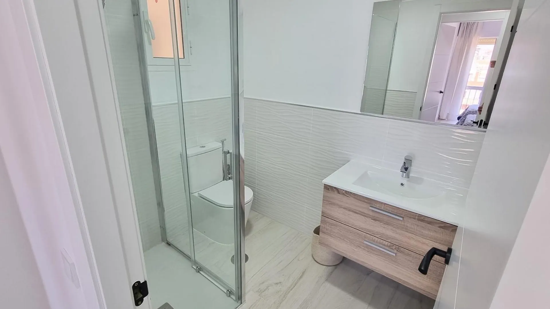 La Caracola I Beachfront & City Center Apartment Fuengirola
